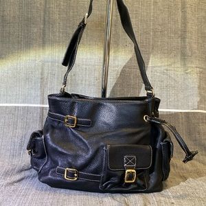 MAXX New York pebbled black leather shoulder bag